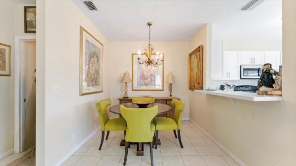 Santa Cruz, 9836 Kamena Cir, Boynton Beach, Florida 33436, image 2