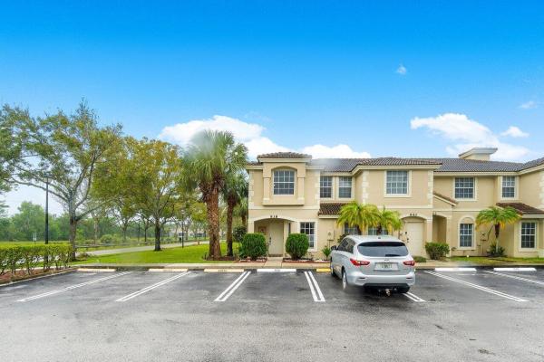 Summit Lake, 938 Summit Lake Dr, West Palm Beach, Florida 33406, image 1
