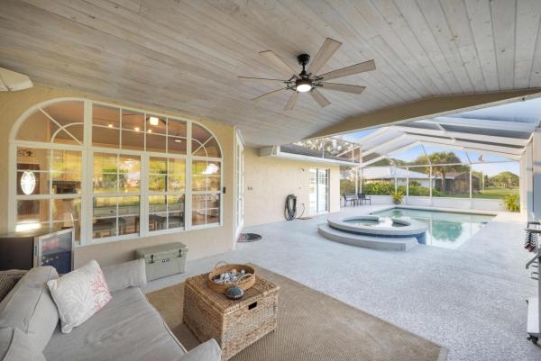 5100 Indian Bend Ln, Fort Pierce, Florida 34951, image 2