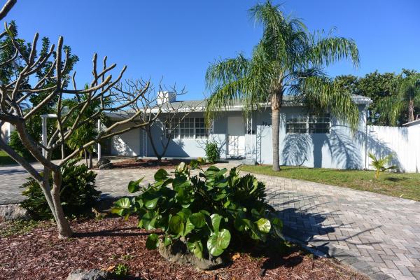 Homewood, 375 Alhambra Pl, West Palm Beach, Florida 33405, image 1