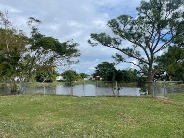 Cresthaven Of Palm Beach, 2668 Rockcrest Ct, West Palm Beach, Florida 33415, image 1