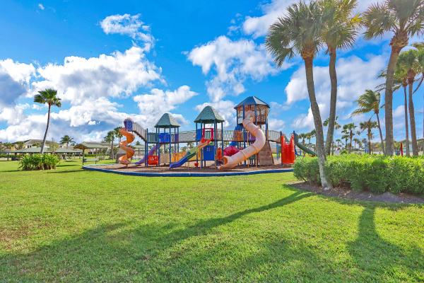 Surfside, 1906 Eucalyptus Ave, Fort Pierce, Florida 34949, image 2