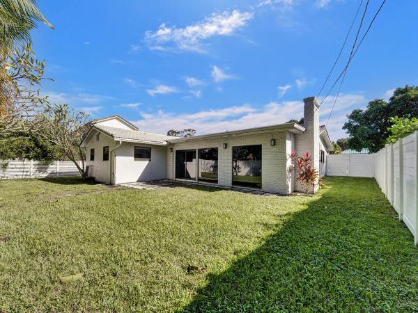 1035 NW 5th Ave, Boca Raton, Florida 33432, image 1
