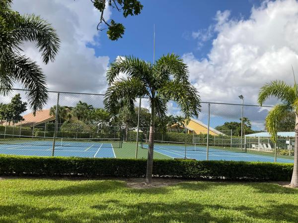 Pipers Glen Estates, 12390 Divot Dr, Boynton Beach, Florida 33437, image 2