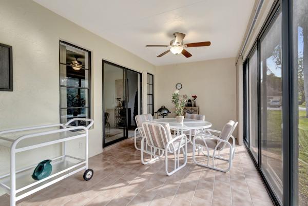 Palm Chase Lakes, 10093 Andrea Ln, Boynton Beach, Florida 33437, image 2