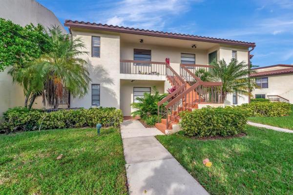 Glades Of Boca Lago, 21803 Arriba Real #H, Boca Raton, Florida 33433, image 1