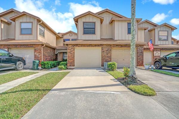 Crosswinds At River Bridge, 400 Crosswinds Dr #D2, Greenacres, Florida 33413, image 1
