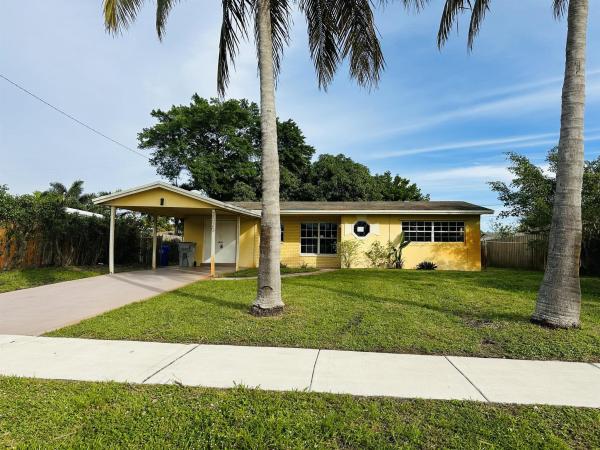 Kendall Green, 2020 NW 1st Ave, Pompano Beach, Florida 33060, image 1
