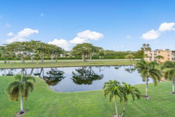 Huntington Lakes 2, 7145 Huntington Ln #402, Delray Beach, Florida 33446, image 1