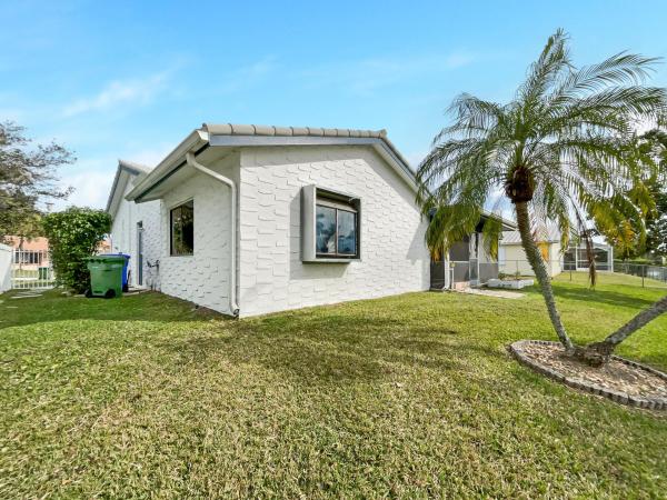 Royal Springs South, 7610 NW 18th Ct, Margate, Florida 33063, image 2
