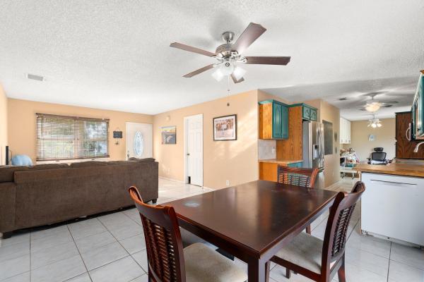 Sandhill Crossing, 1914 SE Dranson Cir, Port St. Lucie, Florida 34952, image 1