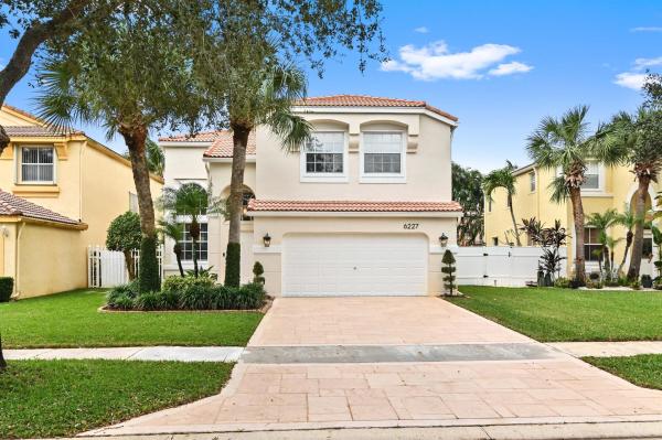 Kingsmill, 6227 Oak Bluff Way, Lake Worth Beach, Florida 33467, image 1