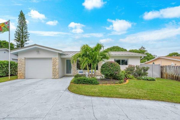 Sierra Heights, 457 SW 4th Ave, Boynton Beach, Florida 33435, image 1