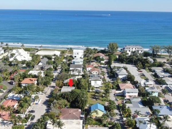Palm Beach Shore Acres, 16 Tropical Dr, Ocean Ridge, Florida 33435, image 1