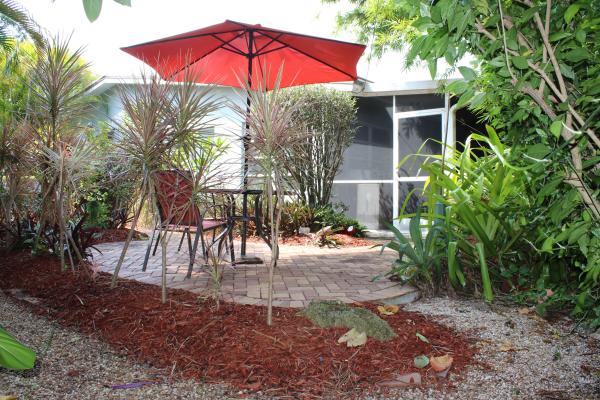 Palm Beach Shore Acres, 16 Tropical Dr, Ocean Ridge, Florida 33435, image 1