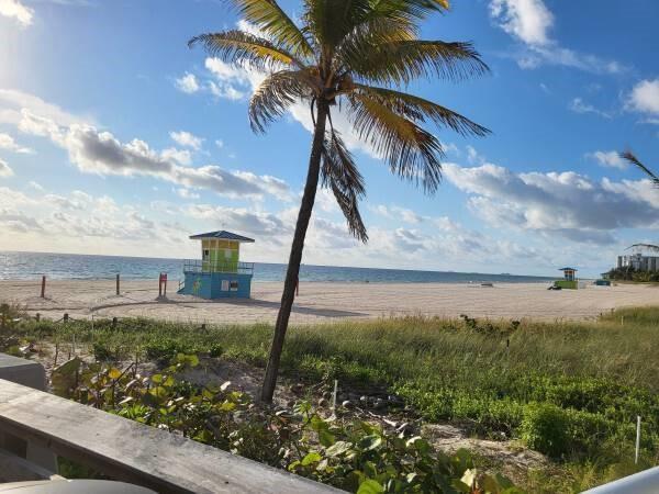Atlantic Terrace West, 3220 NE 10th St #14, Pompano Beach, Florida 33062, image 1