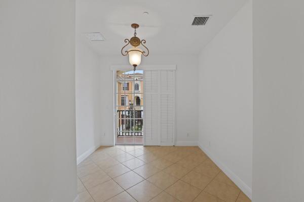 613 NE Francesca Ln, Boca Raton, Florida 33487, image 2