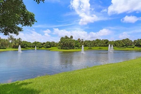 Valencia Palms, 13187 Aliso Beach Dr, Delray Beach, Florida 33446, image 2