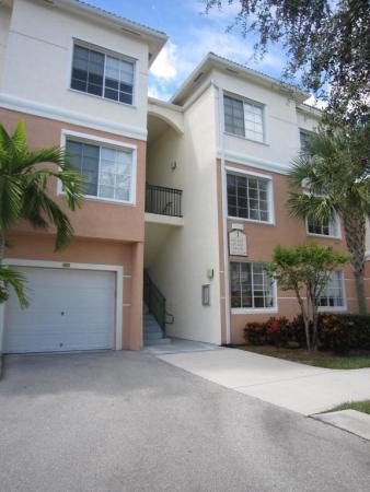 Fiore At The Gardens, 1109 E Myrtlewood Cir, Palm Beach Gardens, Florida 33418, image 1