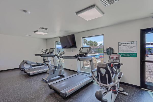 Aspen At Las Verdes, 5130 Las Verdes Cir #205, Delray Beach, Florida 33484, image 2