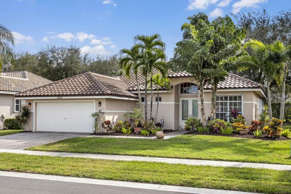 Sandhurst At Jog Estates, 6542 Jog Palm Dr, Boynton Beach, Florida 33437, image 2
