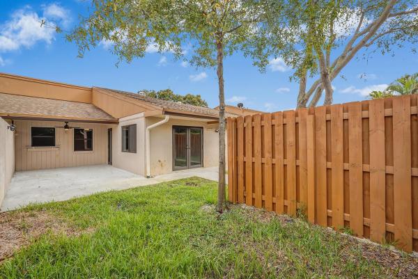 Cedarwood Villas, 1905 SW 24th Cir, Boynton Beach, Florida 33426, image 1
