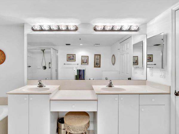 Coral Cove At Coral Lakes, 12565 Imperial Isle Dr #304, Boynton Beach, Florida 33437, image 1