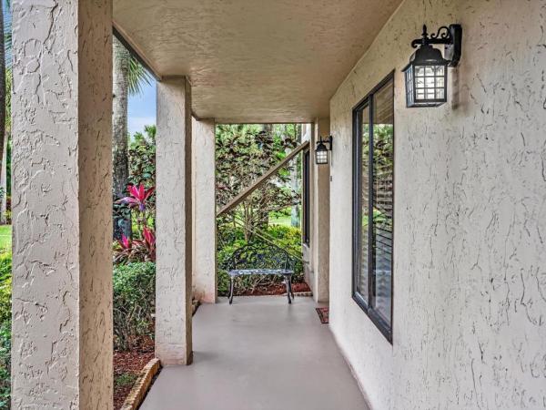 Lakeside Of Banyan Springs, 10101 Mangrove Dr #101, Boynton Beach, Florida 33437, image 3