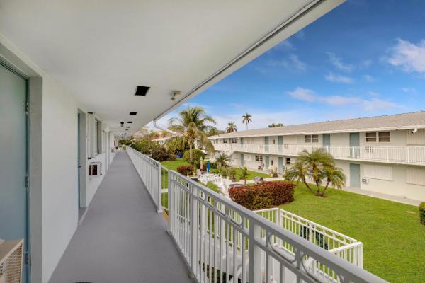 Hampshire Gardens, 2520 S Federal Hwy #0190, Boynton Beach, Florida 33435, image 1