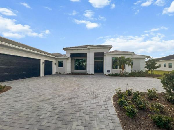 1996 SW English Garden Dr, Boca Raton, Florida 34990, image 2