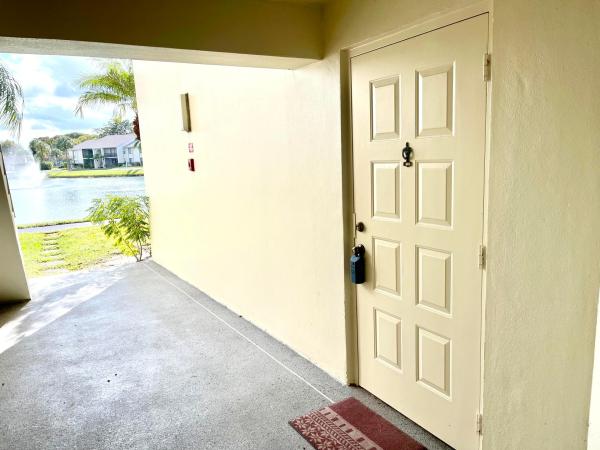 The Palm Club, 1108 Green Pine Blvd #G1, West Palm Beach, Florida 33409, image 2