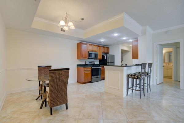 Sarento At San Matera, 2814 Grande Pkwy #108, Palm Beach Gardens, Florida 33410, image 2