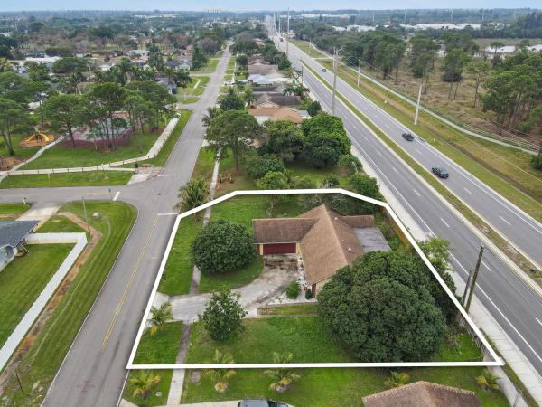 Lone Pine Estates, 301 Canterbury Dr W, Riviera Beach, Florida 33407, image 1