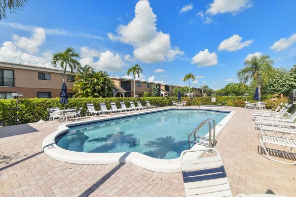 Villa Valencia, 50 SE 12th St #1380, Boca Raton, Florida 33432, image 3