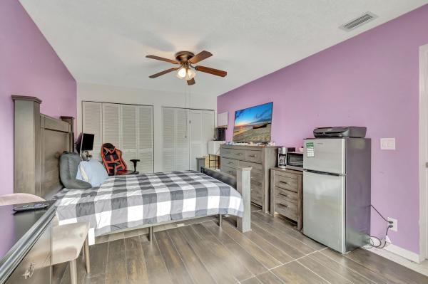 Cedarwood Villas, 2075 SW 24th Cir, Boynton Beach, Florida 33426, image 1