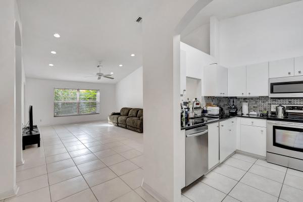 Floral Lakes, 6112 Petunia Rd, Delray Beach, Florida 33484, image 2
