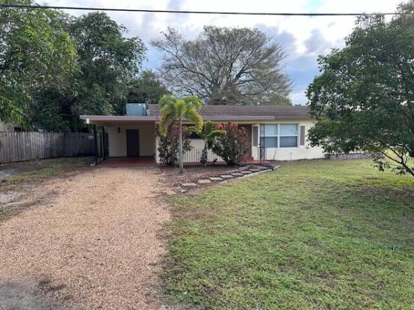 Lawn Lake, 1238 W Shore Dr, West Palm Beach, Florida 33406, image 1