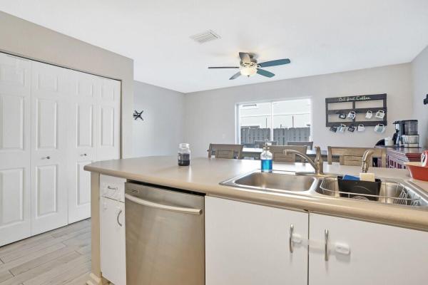 Summit Lake, 874 Summit Lake Dr, West Palm Beach, Florida 33406, image 1