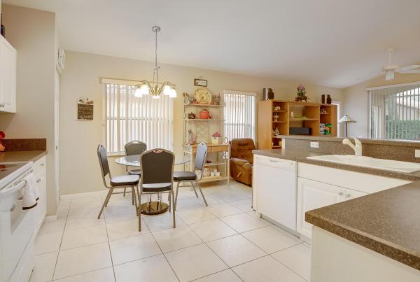 Cascade Lakes, 11557 Bristol Wood Ave, Boynton Beach, Florida 33437, image 2