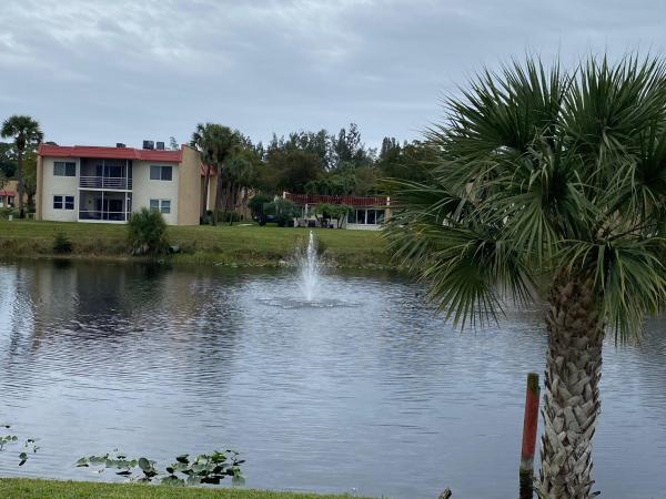 Golden Lakes Village, 207 Golden River Dr, West Palm Beach, Florida 33411, image 1
