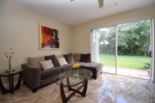 The Charter Club Of Palm Beach, 224 Foxtail Dr #D, Greenacres, Florida 33415, image 2