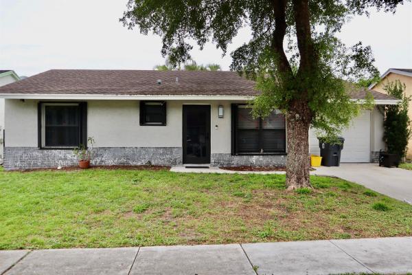 Lantana Homes, 5905 Triphammer Rd, Lake Worth Beach, Florida 33463, image 1
