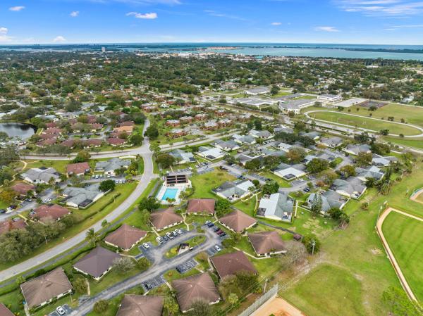 1617 Laurel Leaf Ln #A, Fort Pierce, Florida 34950, image 2