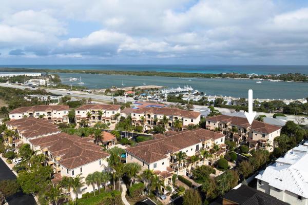 Casa Del Sol Of Tequesta, 404 Del Sol Cir, Tequesta, Florida 33469, image 1