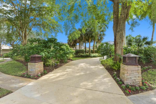 Bocaire Country Club, 4372 Bocaire Blvd, Boca Raton, Florida 33487, image 1