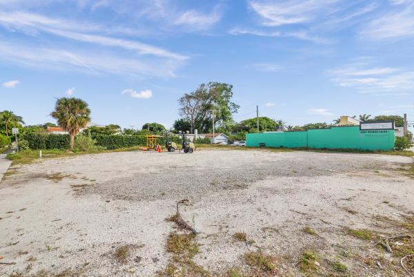 Southland Park, 3500 S Dixie Hwy, West Palm Beach, Florida 33405, image 1