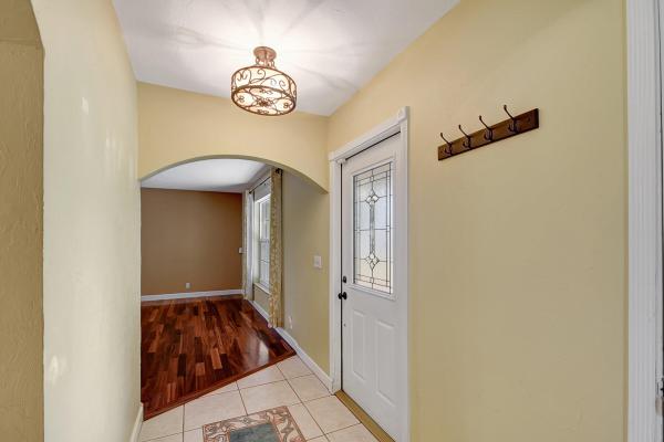 Maddock, 701 Palama Way, Lantana, Florida 33462, image 2