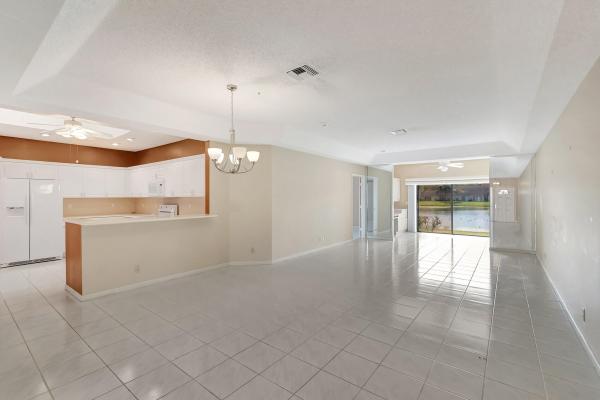 Parkshore At Whisper Walk, 8350 Springlake Dr, Boca Raton, Florida 33496, image 3