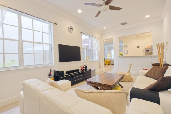 Canterbury At Quantum Village, 2522 NW 4th St, Boynton Beach, Florida 33426, image 2