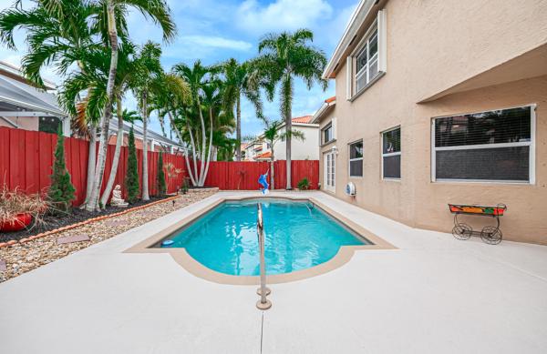 Spinnaker Bay At Lake Charleston, 7264 Nautica Way, Lake Worth, Florida 33467, image 1